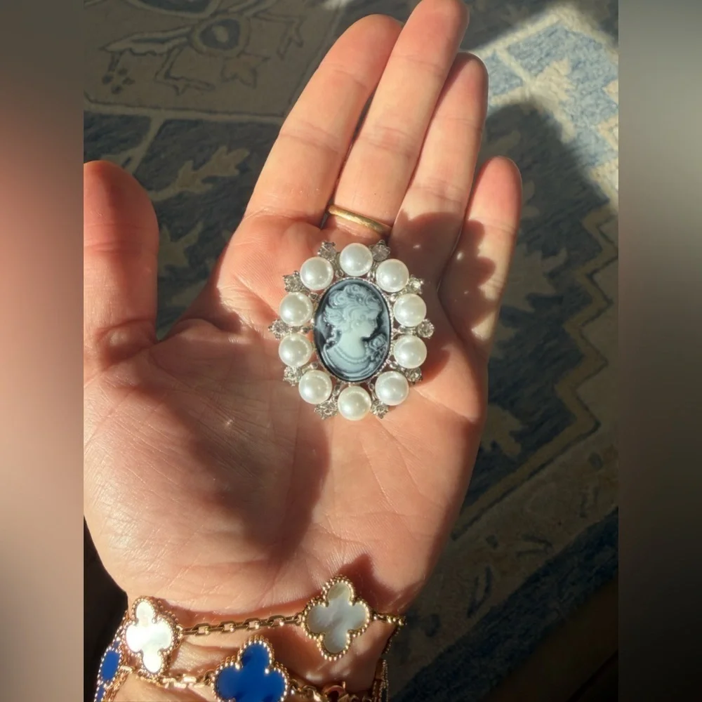 Vintage Pearl Cameo Brooch